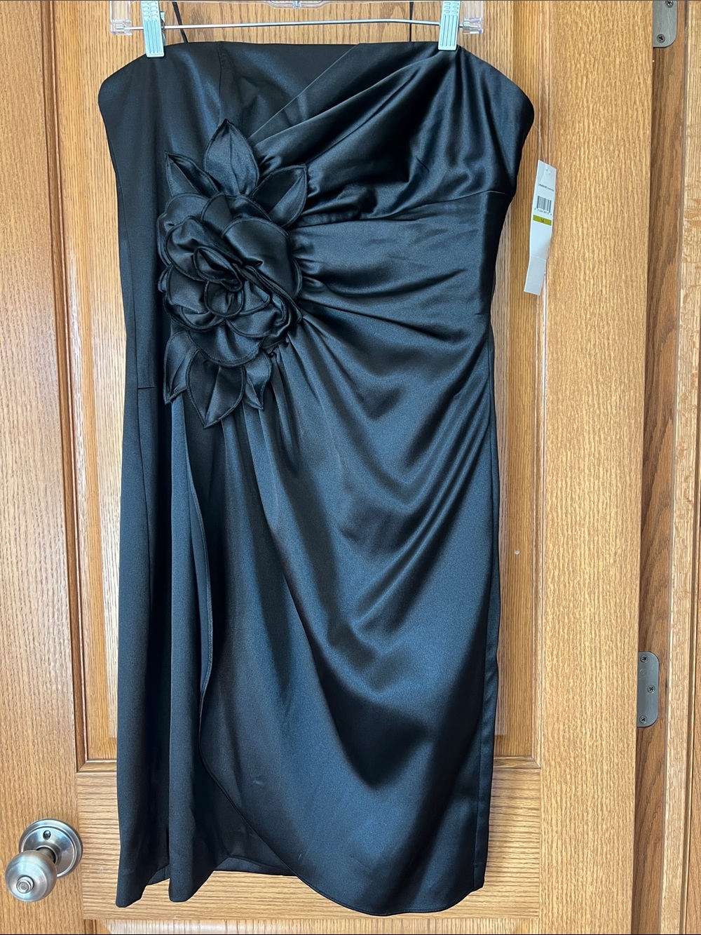 London Times Black Strapless Cocktail Dress with Floral Applique, Size 14, NWT